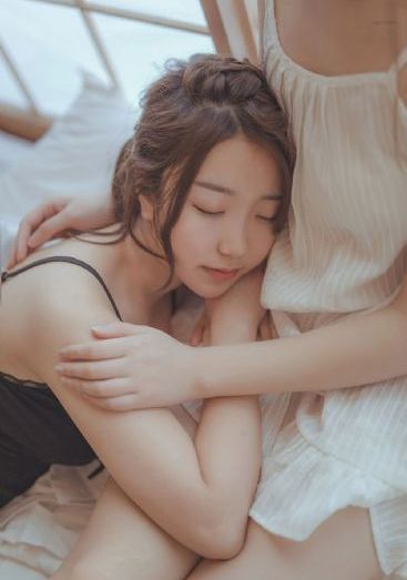 小赵与珊珊的甜蜜故事_BD韩语HD高清在线观看