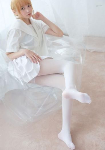 jizz亚洲妇女高潮喷水中文_DVD免费播放