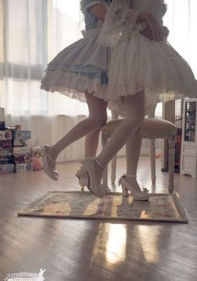 超碰免费人人操_BD英语免费观看最新