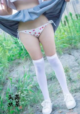 黄蓉郭府淫史_1080全集在线观看