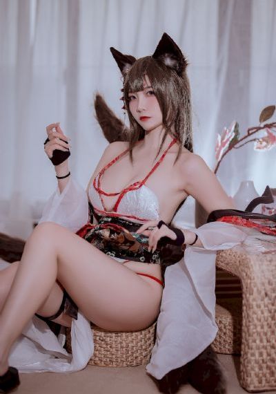 艳妇臀荡乳欲伦交换_DVD高清完整版