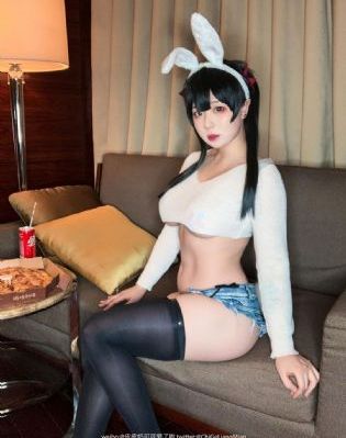 亚洲AV无码cosplay_720神马影院手机在线